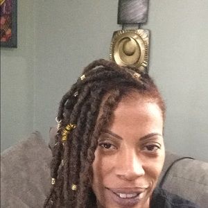 Meet your Posher, Nalo